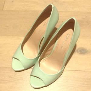 BCBGeneration "Izzie 2" Peep-Toe Pump Mint Green